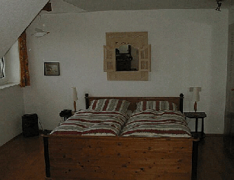 Schlafzimmer mitte1